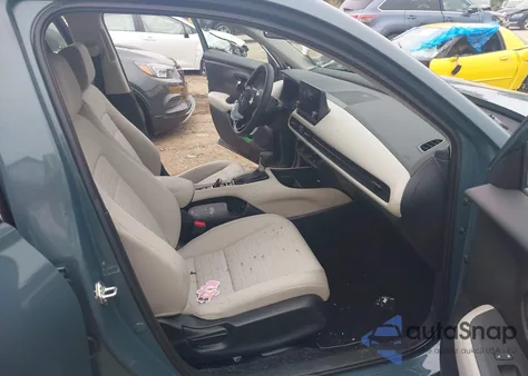 2025 Honda Hr-V Awd Lx z USA, uszkodzony, nr VIN 3CZRZ2H31SM736947